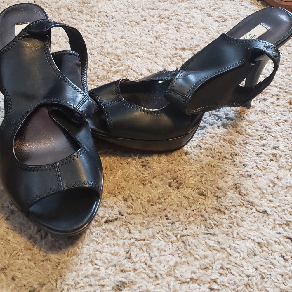 Simply Vera Wang heels black
